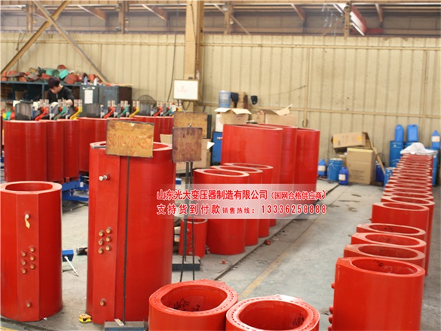 1000KVA新龙新龙新龙干式变压器 1000KVA新龙新龙新龙干式变压器