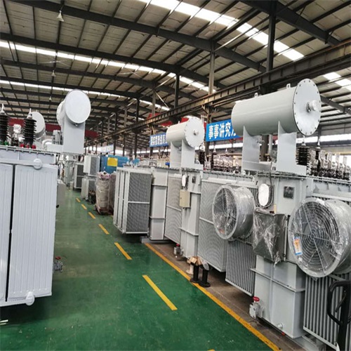 新龙S13-4000KVA油浸式变压器